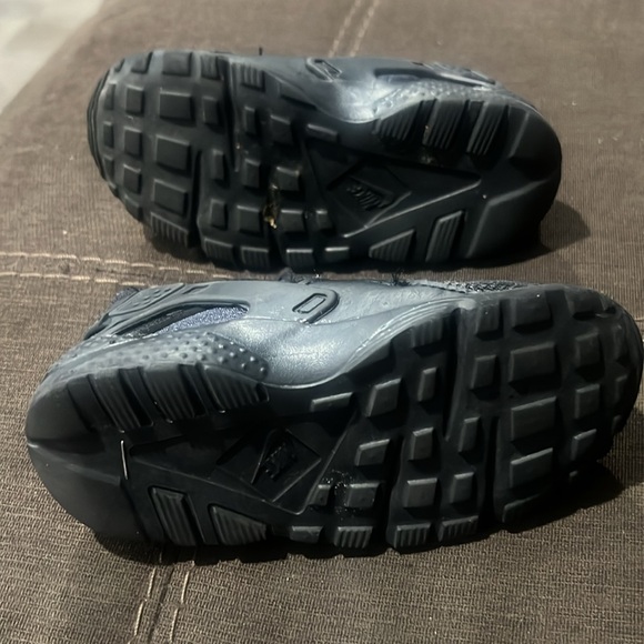 Nike Huarache Girl - Picture 3 of 4